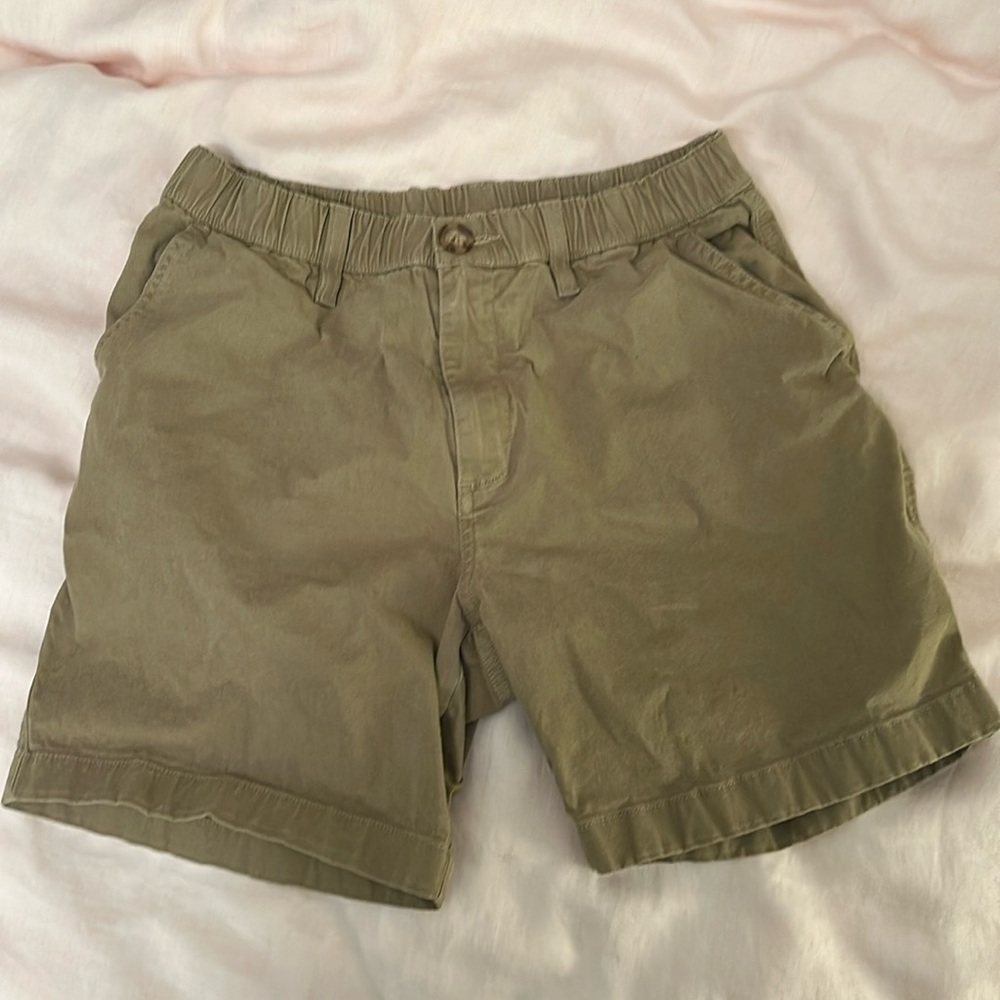 Chubbies 7” inseam size small tan color men’s shorts